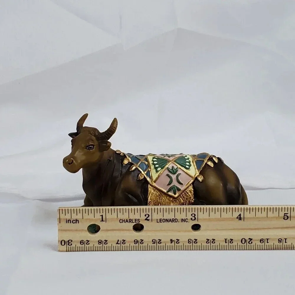 2007 Thomas Kinkade Seated Bull Hawthorne Village Nativity Christmas Display